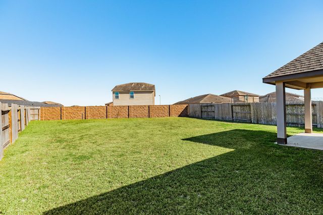 2714 Bernadino Drive, Texas City, TX 77568