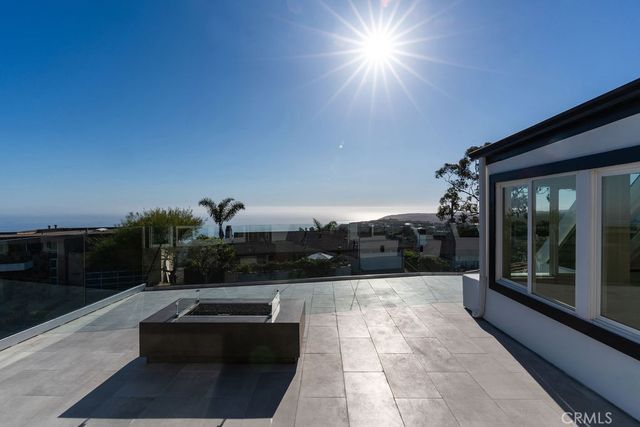 2850 Zell Drive, Laguna Beach, CA 92651