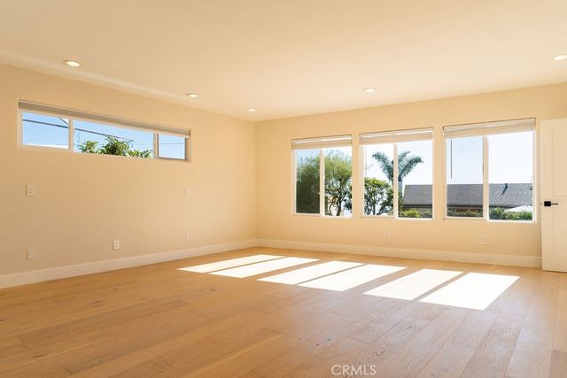 2850 Zell Drive, Laguna Beach, CA 92651