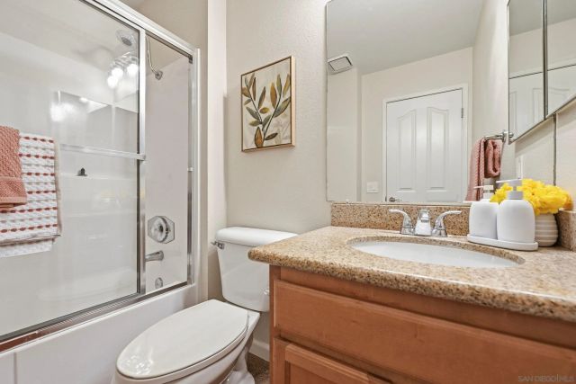 1740 El Camino Real J 201, Encinitas, CA 92024