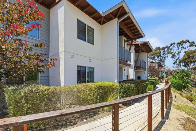 1740 El Camino Real J 201, Encinitas, CA 92024