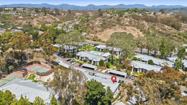 1740 El Camino Real J 201, Encinitas, CA 92024