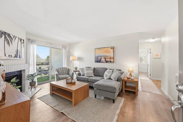 1740 El Camino Real J 201, Encinitas, CA 92024