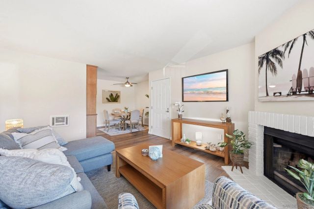 1740 El Camino Real J 201, Encinitas, CA 92024