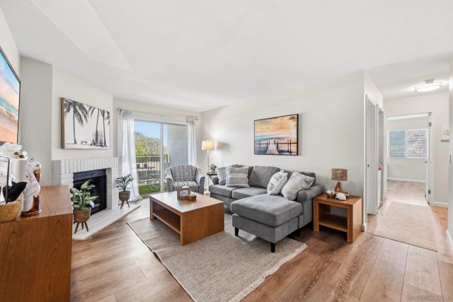 1740 El Camino Real J 201, Encinitas, CA 92024