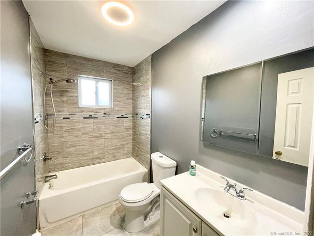 81 Birdsey Street, Bridgeport, CT 06610