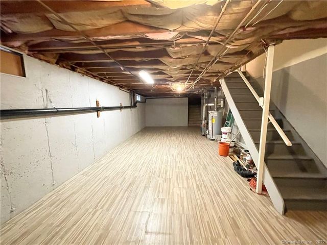 81 Birdsey Street, Bridgeport, CT 06610