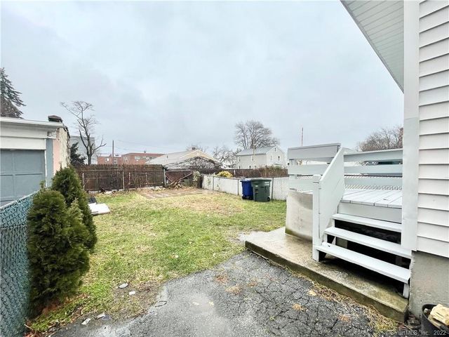 81 Birdsey Street, Bridgeport, CT 06610