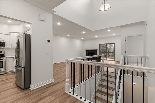 80 E Sycamore Street, Fayetteville, AR 72703