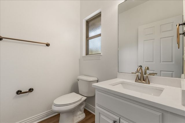 80 E Sycamore Street, Fayetteville, AR 72703