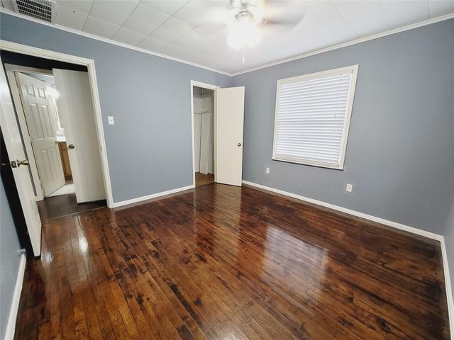 7535 Thurow Street, Houston, TX 77087