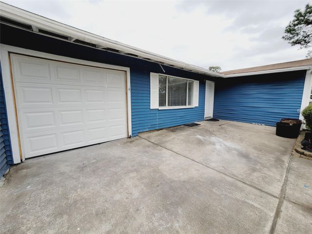 7535 Thurow Street, Houston, TX 77087