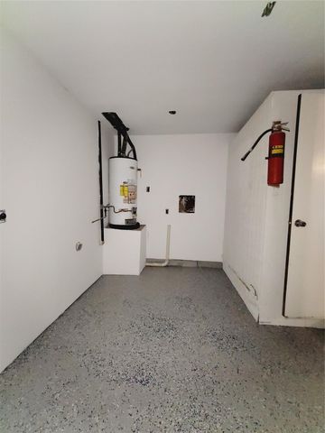 7535 Thurow Street, Houston, TX 77087