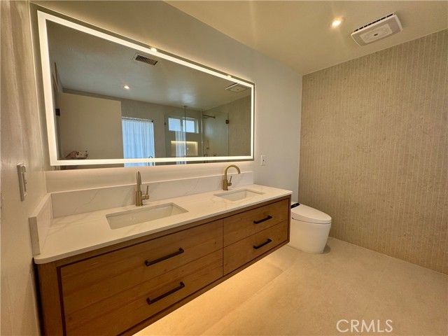 954 Capital Street, Costa Mesa, CA 92627