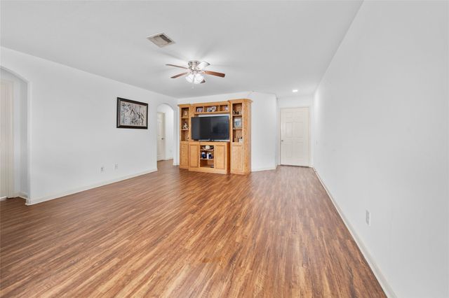 4627 Tulip Garden Ct, Richmond, TX 77469