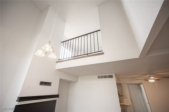 2430 Old Forge Lane 106, Las Vegas, NV 89121