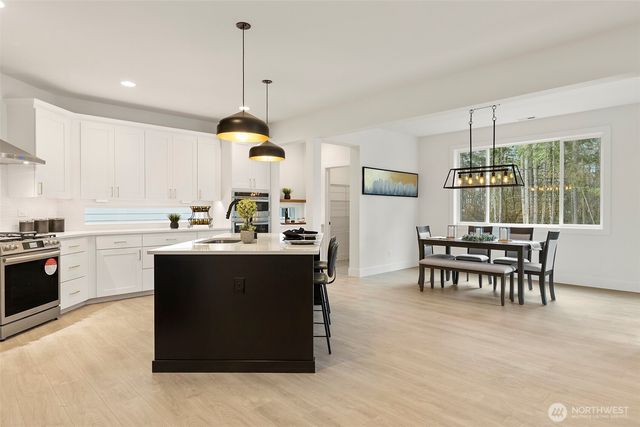 19433 116th Street Ct E, Bonney Lake, WA 98391