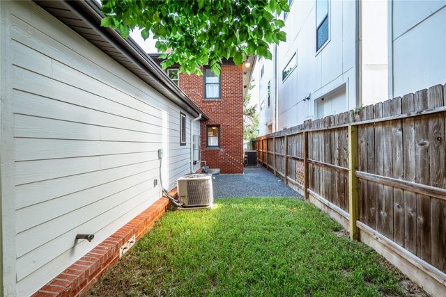 610 Hyde Park Boulevard, Houston, TX 77006