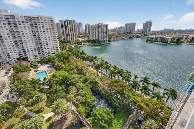 2801 NE 183rd St 1612W, Aventura, FL 33160