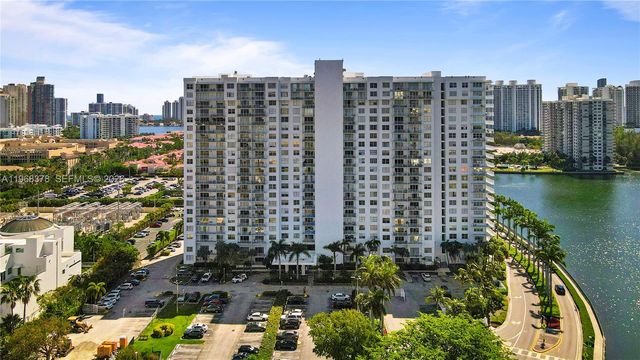 2801 NE 183rd St 1612W, Aventura, FL 33160