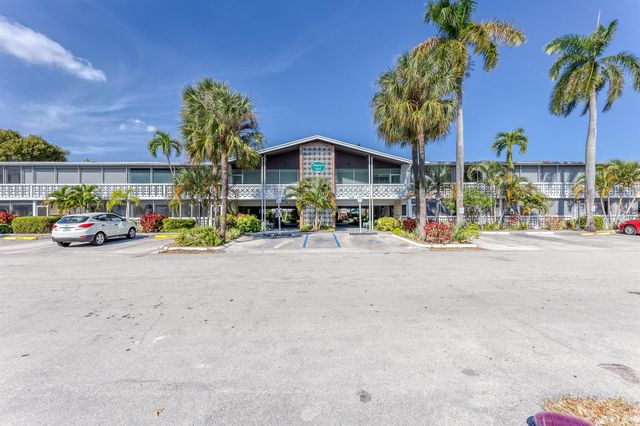 2151 NE 42 Nd Court 136, Lighthouse Point, FL 33064