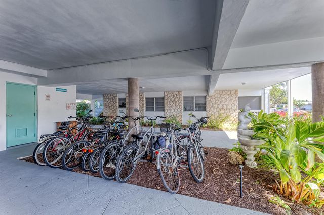 2151 NE 42 Nd Court 136, Lighthouse Point, FL 33064