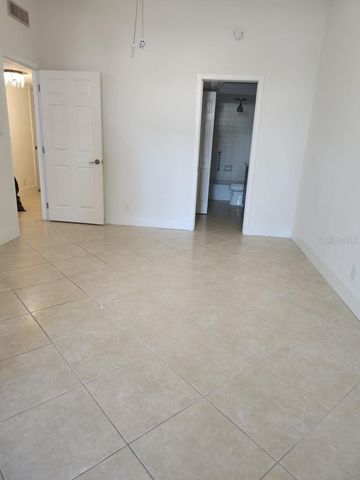 7400 SUN ISLAND DRIVE S 107, South Pasadena, FL 33707