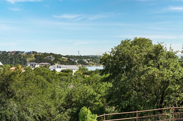19517 Flying J BLVD 2, Spicewood, TX 78669