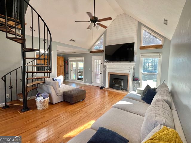 1250 County Line Road, Griffin, GA 30224