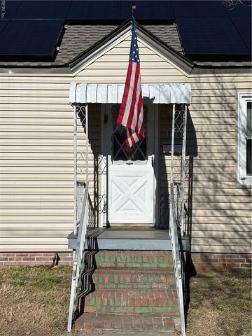 1135 Jasmine ST, Hampton, VA 23663
