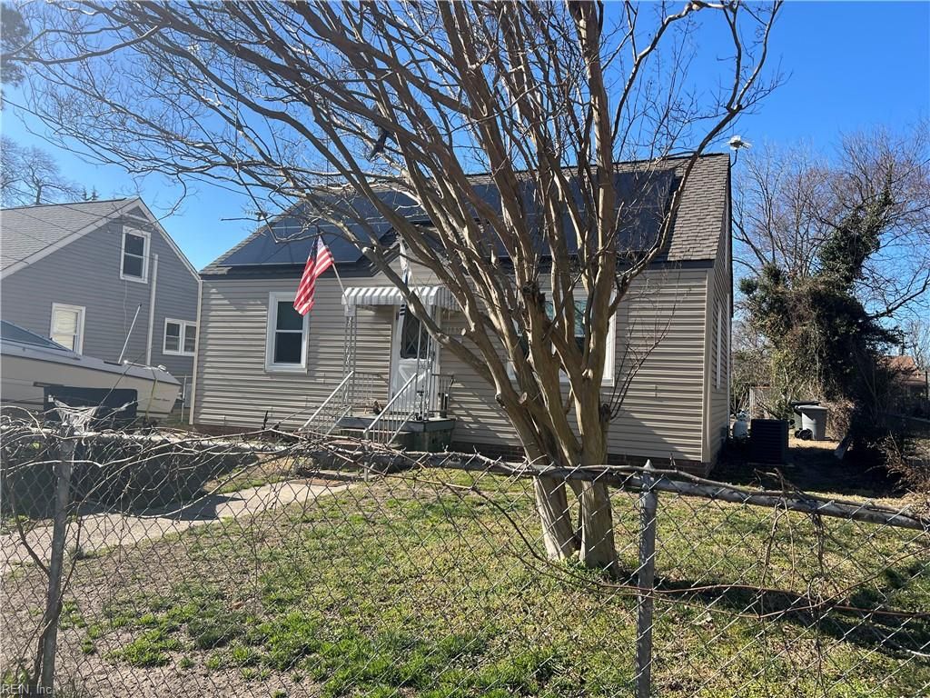 1135 Jasmine ST, Hampton, VA 23663