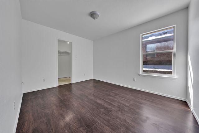 1307 Hayes Street, Cedar Hill, TX 75104