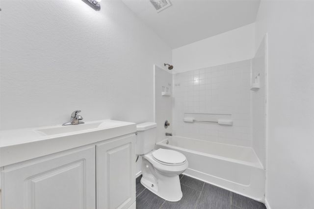 1307 Hayes Street, Cedar Hill, TX 75104