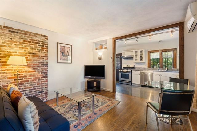 86 Garden St. 86, Cambridge, MA 02138
