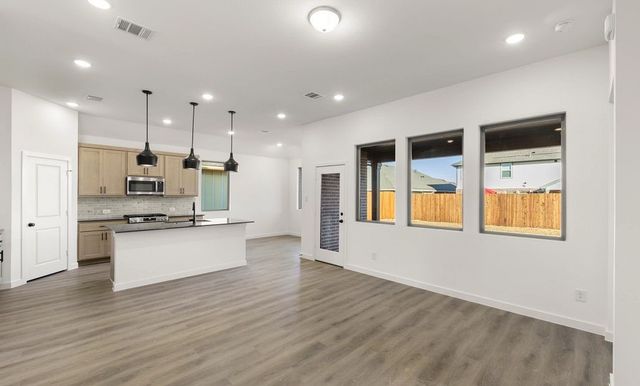 2411 Daisy Lane, Melissa, TX 75454