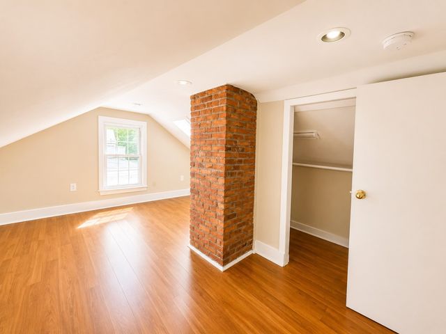 11 Harrison St 11, Lowell, MA 01852