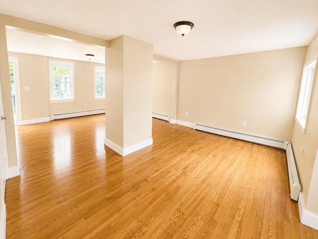 11 Harrison St 11, Lowell, MA 01852