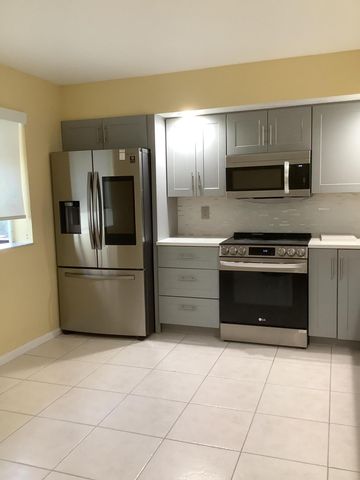 7755 LA MIRADA Drive 31cr, Boca Raton, FL 33433