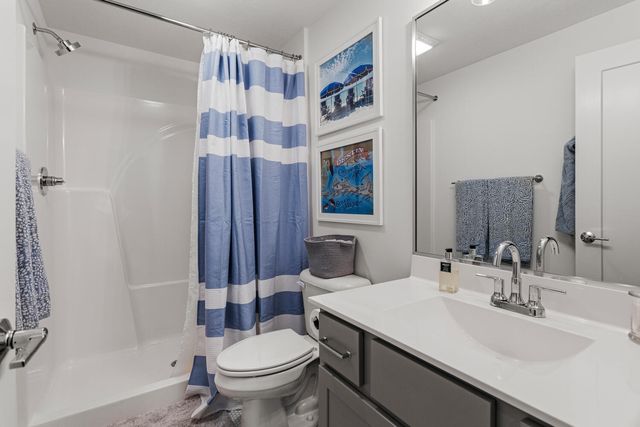 1306 Ravenwood Drive, Mahomet, IL 61853