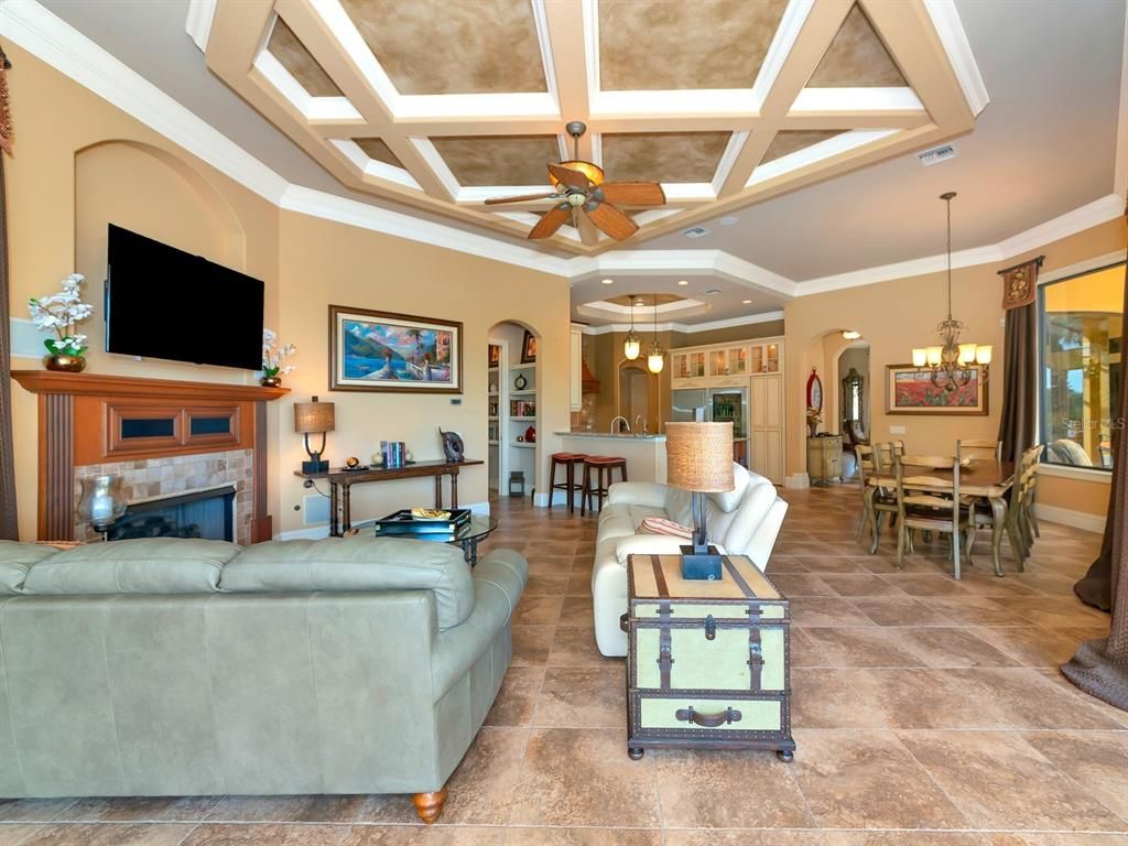 Image 19 of property listing at 8305 FARINGTON COURT, Bradenton, FL 34202