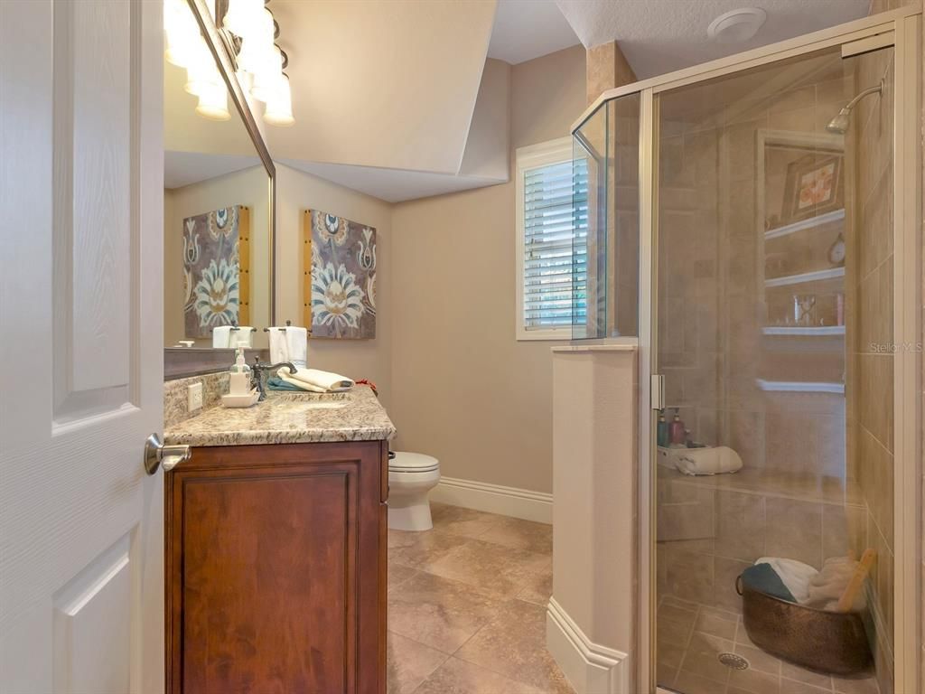 Image 21 of property listing at 8305 FARINGTON COURT, Bradenton, FL 34202