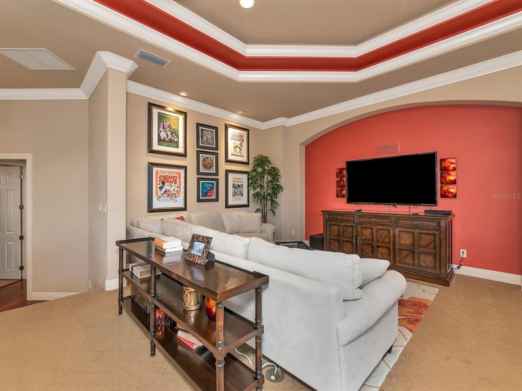 Image 49 of property listing at 8305 FARINGTON COURT, Bradenton, FL 34202