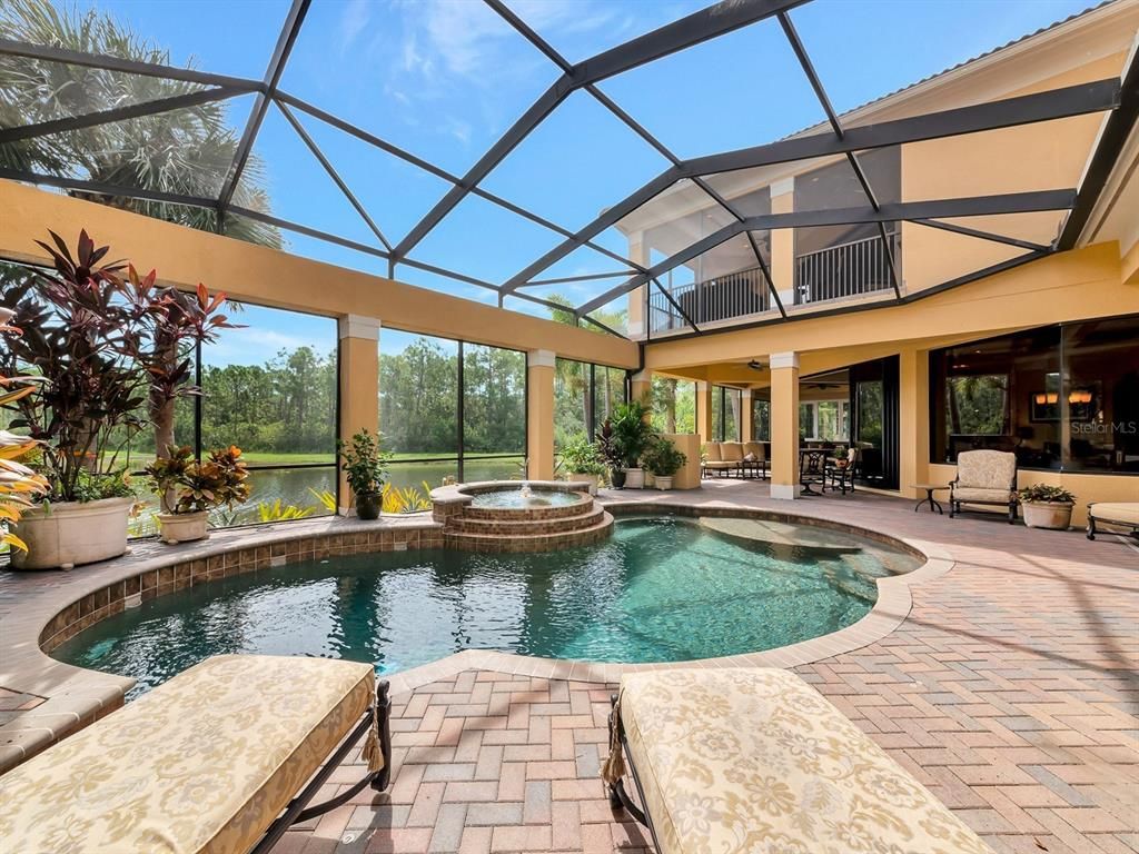 Image 53 of property listing at 8305 FARINGTON COURT, Bradenton, FL 34202