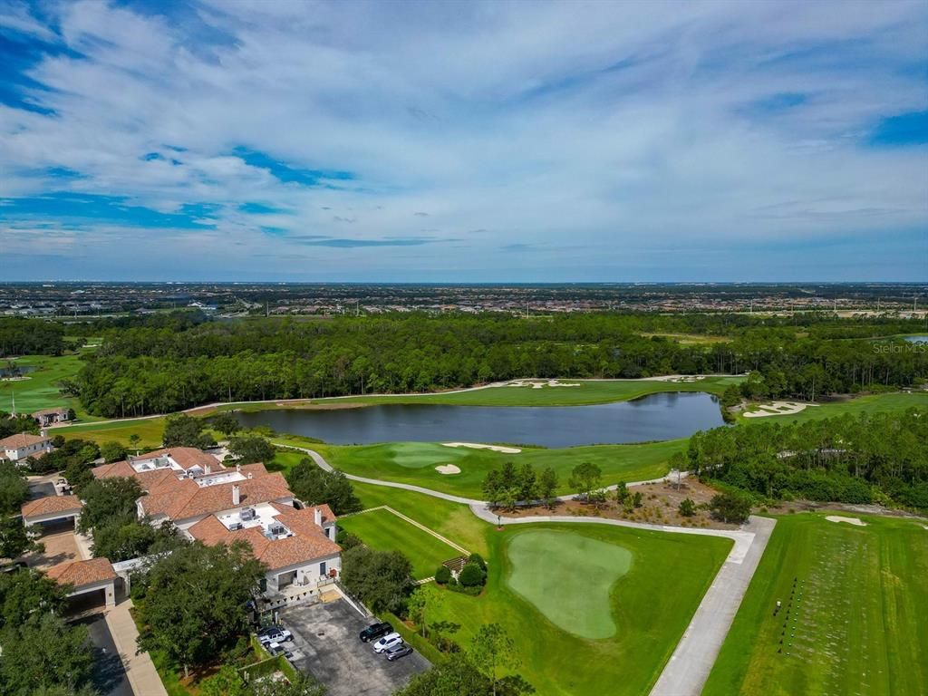 Image 75 of property listing at 8305 FARINGTON COURT, Bradenton, FL 34202