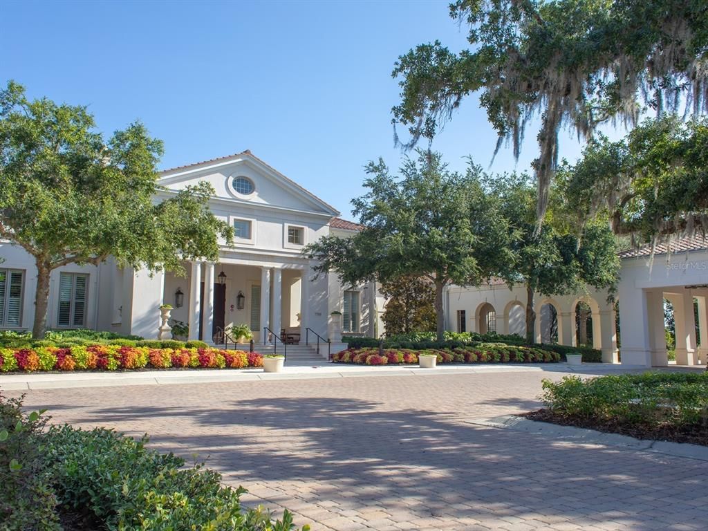 Image 81 of property listing at 8305 FARINGTON COURT, Bradenton, FL 34202