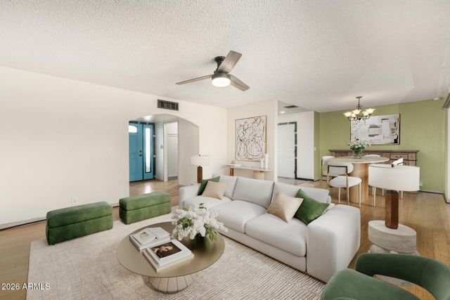 6158 E BUTTE Street, Mesa, AZ 85205