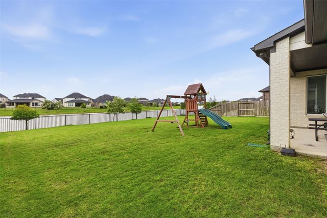 417 Ripple Edge Court, Katy, TX 77493