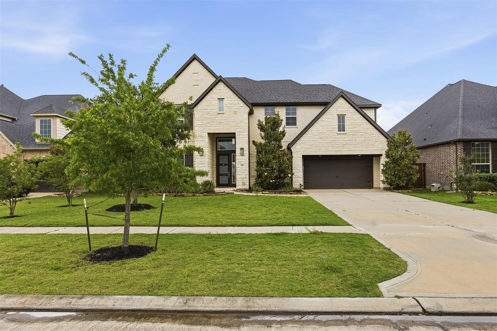 417 Ripple Edge Court, Katy, TX 77493