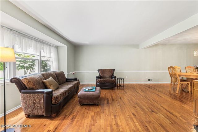 28 Bunker Hill Drive, Manalapan, NJ 07726