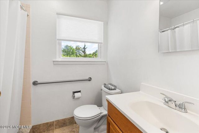 28 Bunker Hill Drive, Manalapan, NJ 07726